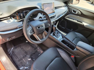 2023 Jeep Compass Latitude Lux