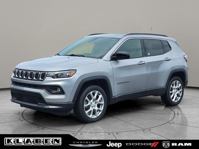 2023 Jeep Compass Latitude Lux