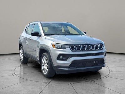 2023 Jeep Compass Latitude Lux
