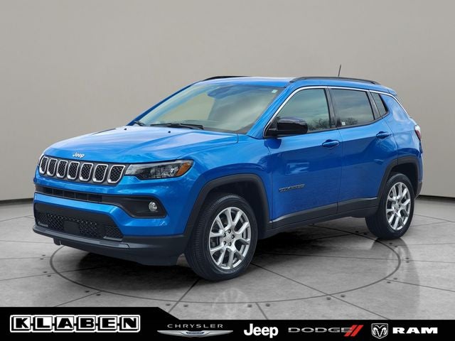 2023 Jeep Compass Latitude Lux