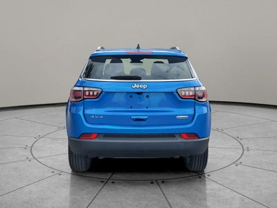 2023 Jeep Compass Latitude Lux