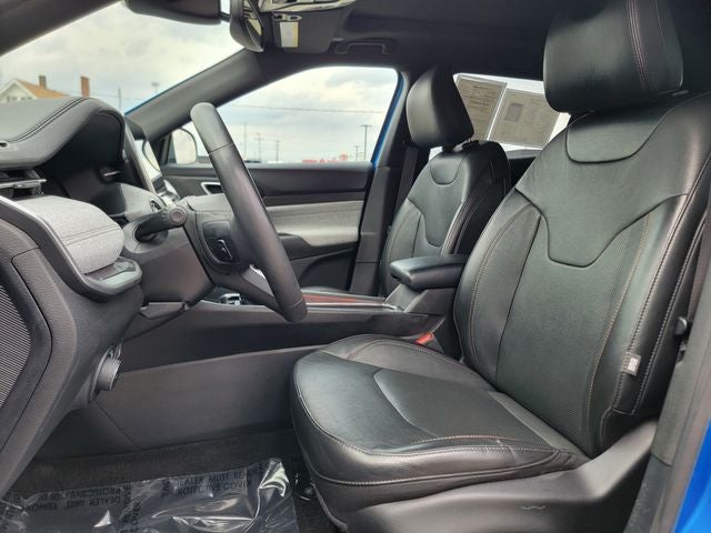 2023 Jeep Compass Latitude Lux