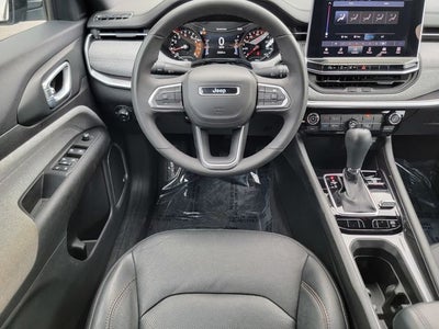 2023 Jeep Compass Latitude Lux