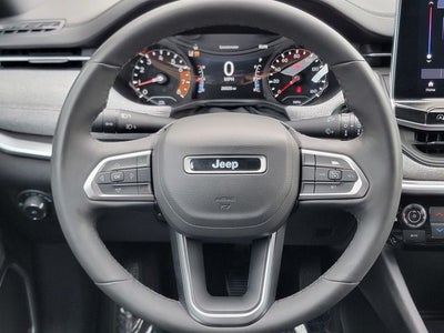 2023 Jeep Compass Latitude Lux