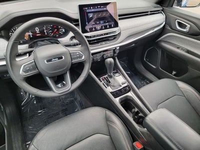 2023 Jeep Compass Latitude Lux