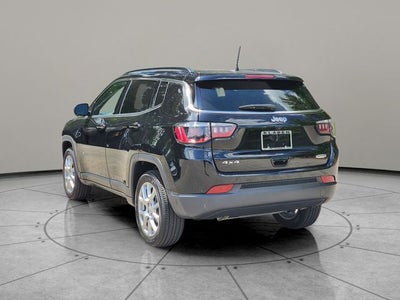 2024 Jeep Compass Latitude Lux