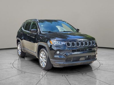 2024 Jeep Compass Latitude Lux