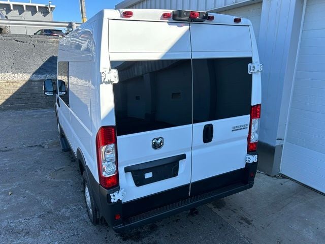 2023 RAM ProMaster 3500 High Roof 136 WB