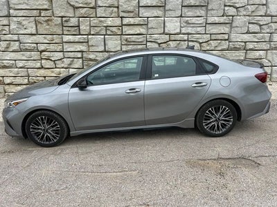 2022 Kia Forte GT-Line