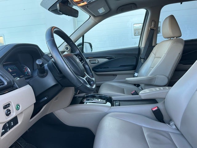 2021 Honda Pilot Touring 7 Passenger