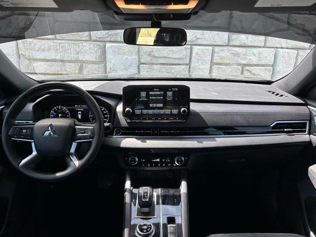 2023 Mitsubishi Outlander SE Black Edition