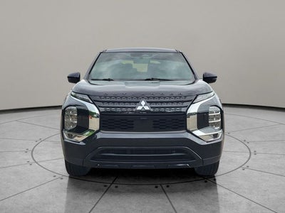 2023 Mitsubishi Outlander SE Black Edition