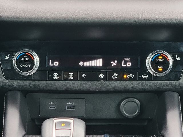 2023 Mitsubishi Outlander SE Black Edition