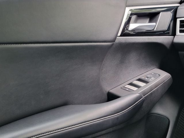 2023 Mitsubishi Outlander SE Black Edition