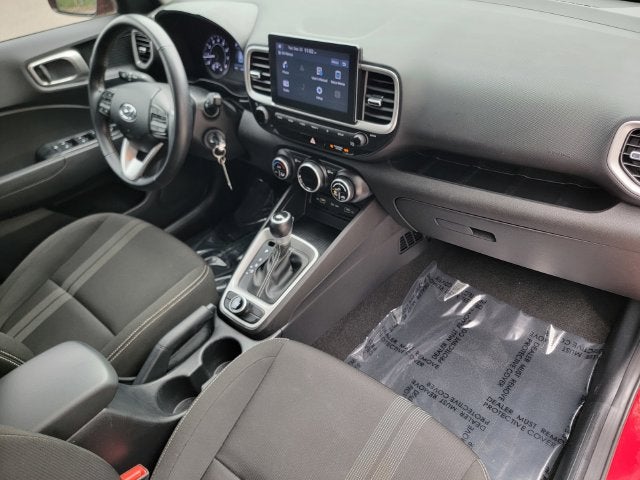 2022 Hyundai Venue SEL