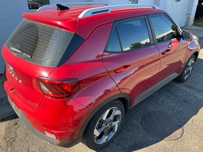 2022 Hyundai Venue SEL