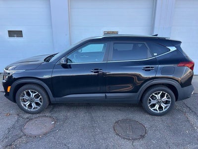2022 Kia Seltos EX