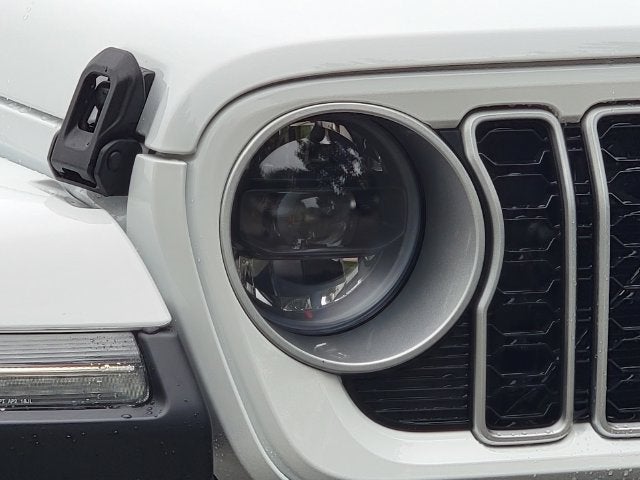 2027 Jeep Wrangler WRANGLER 4-DOOR SAHARA