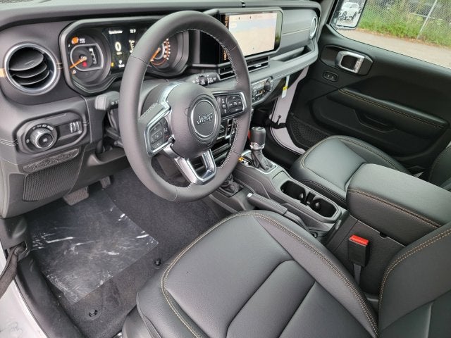 2027 Jeep Wrangler WRANGLER 4-DOOR SAHARA