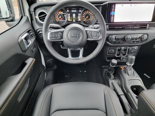 2027 Jeep Wrangler WRANGLER 4-DOOR SAHARA