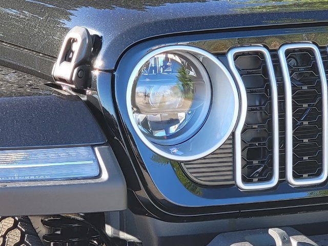 2027 Jeep Wrangler WRANGLER 4-DOOR SAHARA