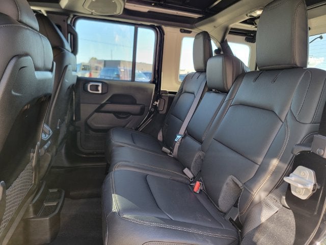 2027 Jeep Wrangler WRANGLER 4-DOOR SAHARA