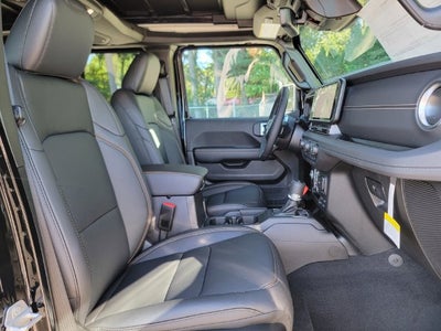 2027 Jeep Wrangler WRANGLER 4-DOOR SAHARA