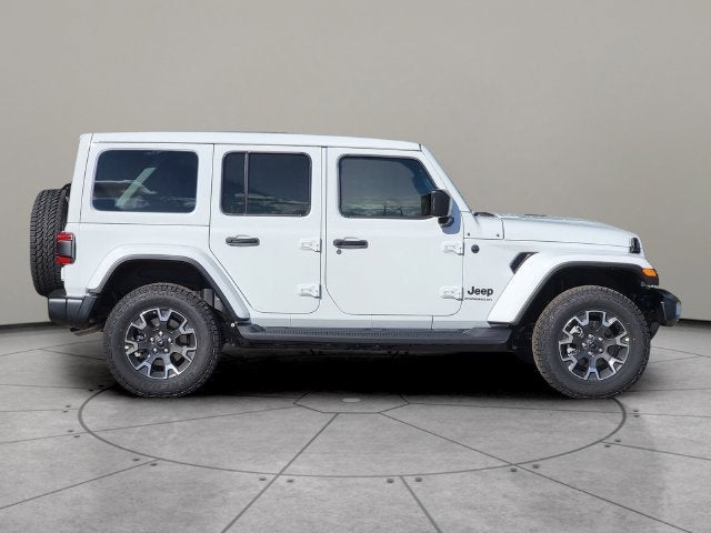 2027 Jeep Wrangler WRANGLER 4-DOOR SAHARA