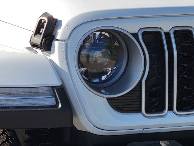 2027 Jeep Wrangler WRANGLER 4-DOOR SAHARA
