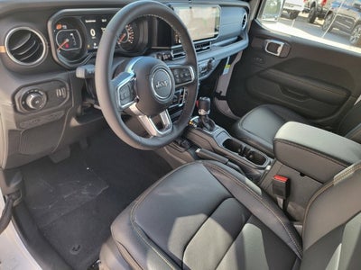 2027 Jeep Wrangler WRANGLER 4-DOOR SAHARA