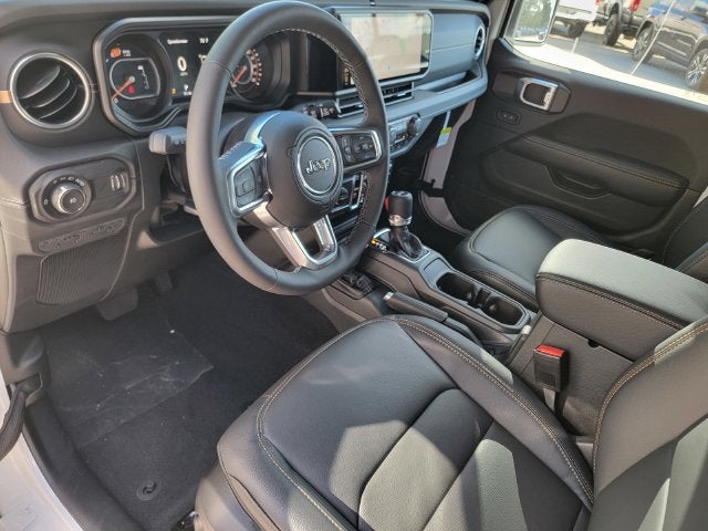 2027 Jeep Wrangler WRANGLER 4-DOOR SAHARA
