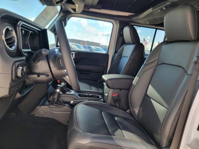 2027 Jeep Wrangler WRANGLER 4-DOOR SAHARA