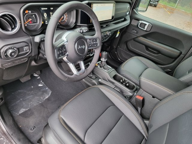 2027 Jeep Wrangler WRANGLER 4-DOOR SAHARA