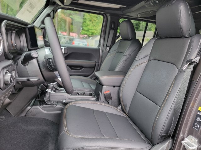 2027 Jeep Wrangler WRANGLER 4-DOOR SAHARA