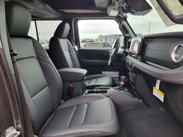 2027 Jeep Wrangler WRANGLER 4-DOOR SAHARA