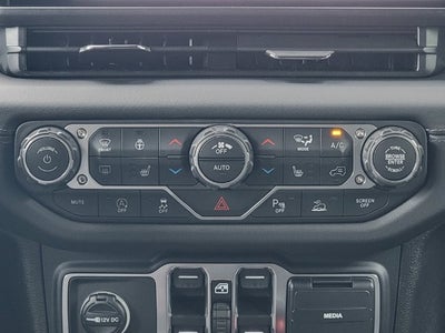 2027 Jeep Wrangler WRANGLER 4-DOOR SAHARA