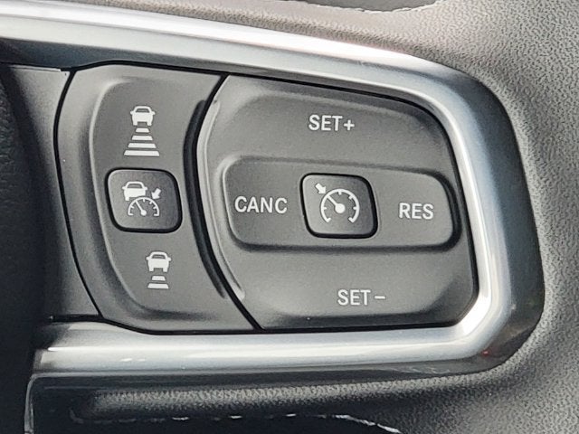2027 Jeep Wrangler WRANGLER 4-DOOR SAHARA