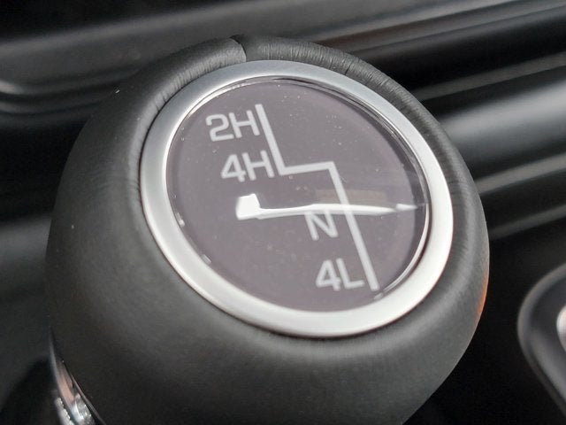 2027 Jeep Wrangler WRANGLER 4-DOOR SAHARA
