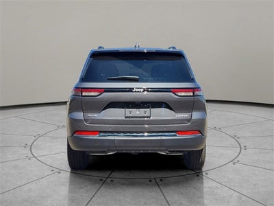 2025 Jeep Grand Cherokee GRAND CHEROKEE LAREDO 4X4