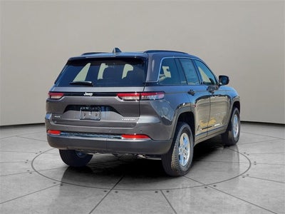 2025 Jeep Grand Cherokee GRAND CHEROKEE LAREDO 4X4