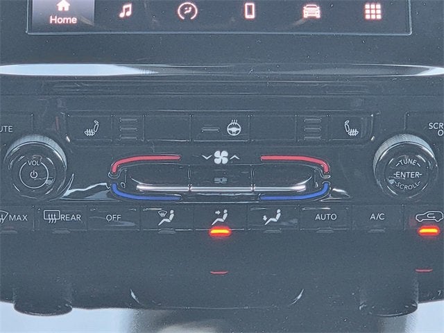 2025 Jeep Grand Cherokee GRAND CHEROKEE LAREDO 4X4