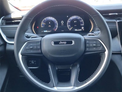 2025 Jeep Grand Cherokee GRAND CHEROKEE LAREDO 4X4