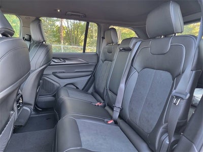 2025 Jeep Grand Cherokee GRAND CHEROKEE ALTITUDE 4X4