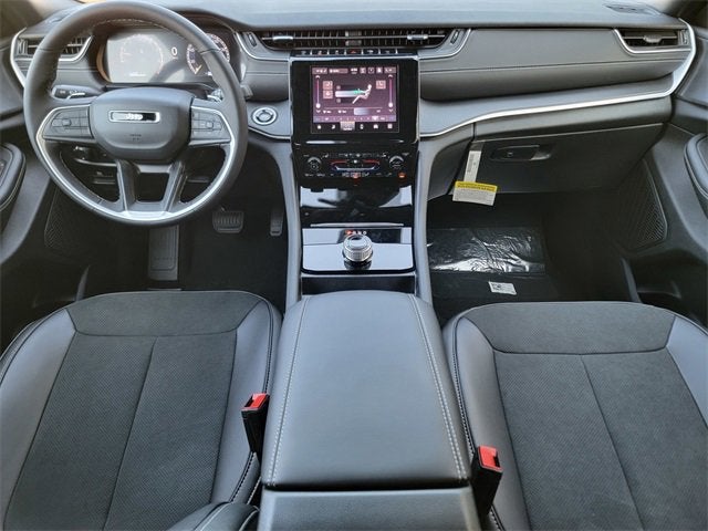 2025 Jeep Grand Cherokee GRAND CHEROKEE ALTITUDE 4X4