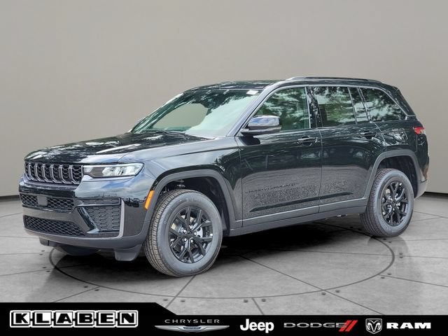 2026 Jeep Grand Cherokee GRAND CHEROKEE LAREDO ALTITUDE 4X4