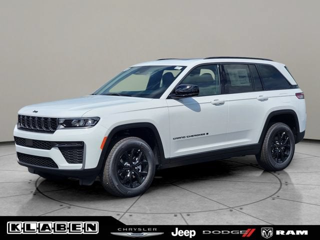 2026 Jeep Grand Cherokee GRAND CHEROKEE LAREDO ALTITUDE 4X4
