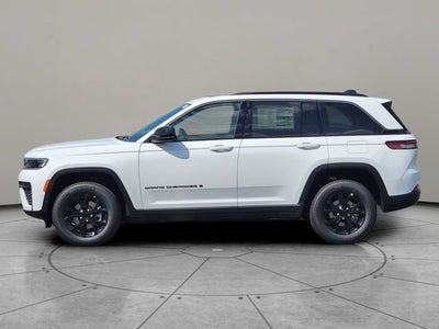 2026 Jeep Grand Cherokee GRAND CHEROKEE LAREDO ALTITUDE 4X4