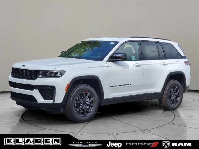 2027 Jeep Grand Cherokee GRAND CHEROKEE LAREDO ALTITUDE 4X4