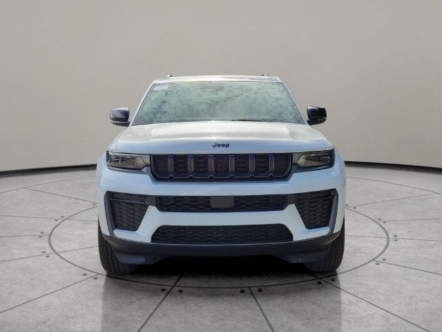 2027 Jeep Grand Cherokee GRAND CHEROKEE LAREDO ALTITUDE 4X4