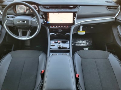 2027 Jeep Grand Cherokee GRAND CHEROKEE LAREDO ALTITUDE 4X4